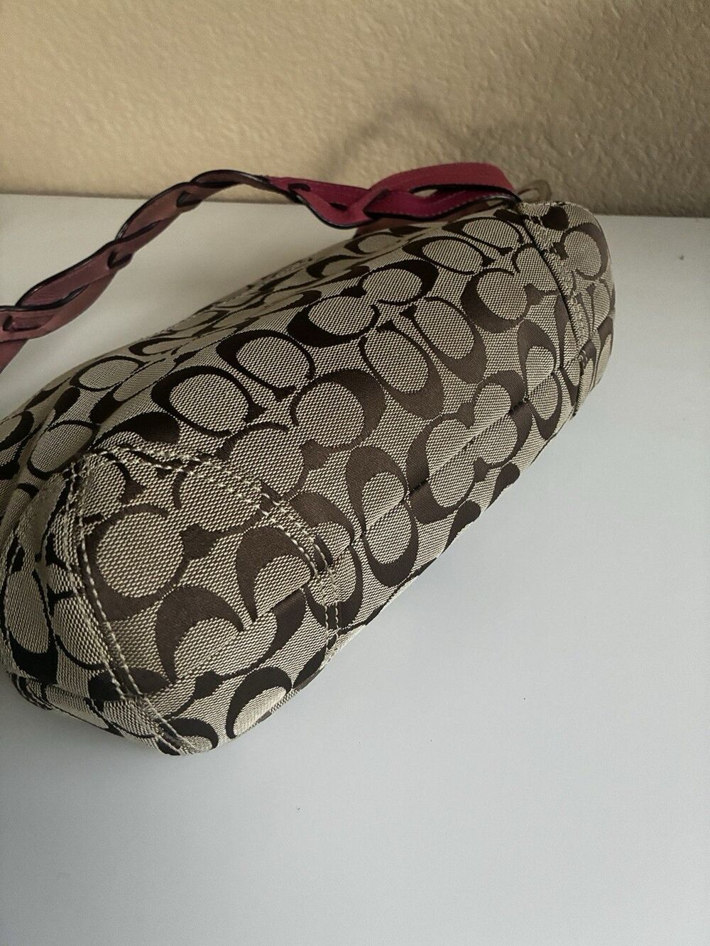 Coach Signature Jacquard Soho Y2K Hot Pink Braided Strap Shoulder Bag Purse - Picture 11 of 11